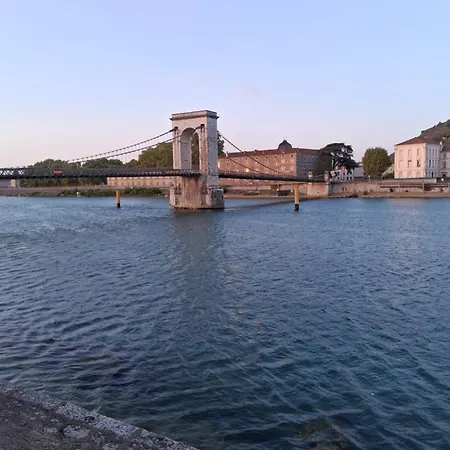 Au Bord Du Rhone Tatil Evi Tain-lʼHermitage